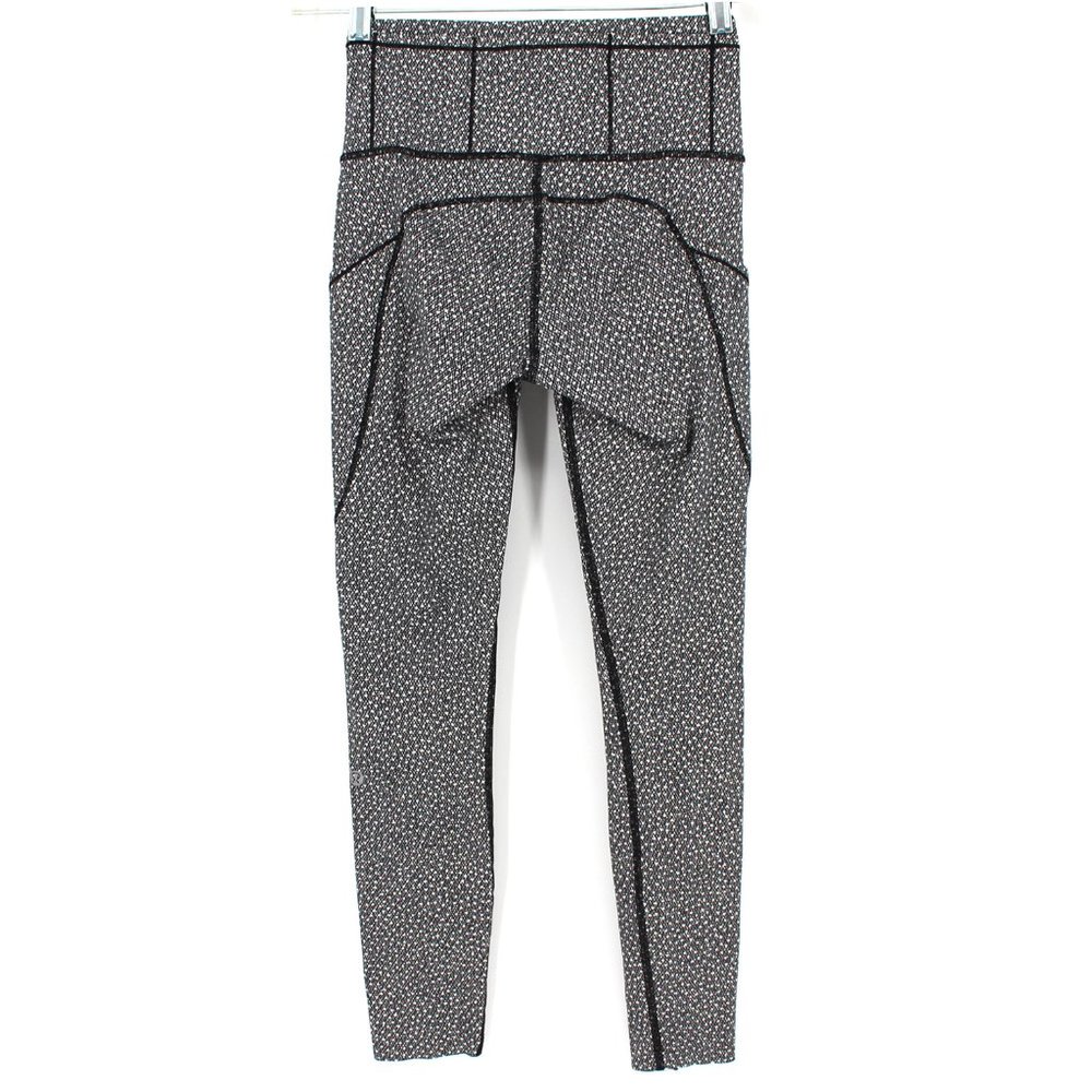 Lululemon Black White Speckled Pattern Cropped Legging Side Pockets size 4 Small - Picture 4 of 6